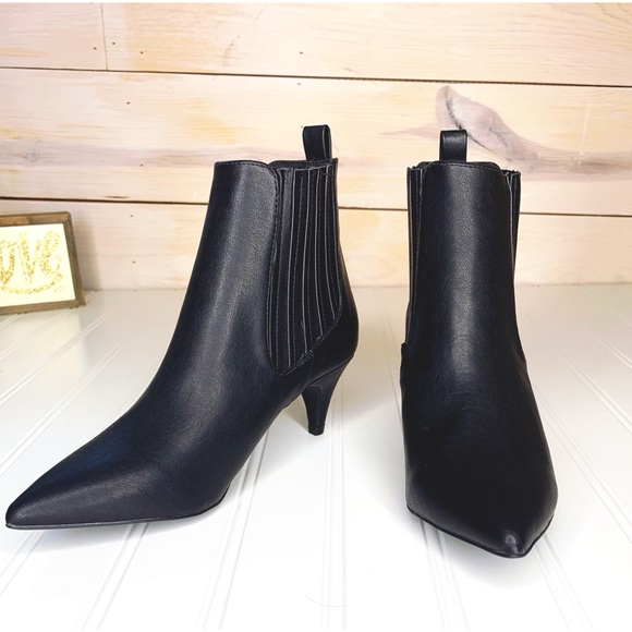 Black Short Bootie - Picture 6 of 7